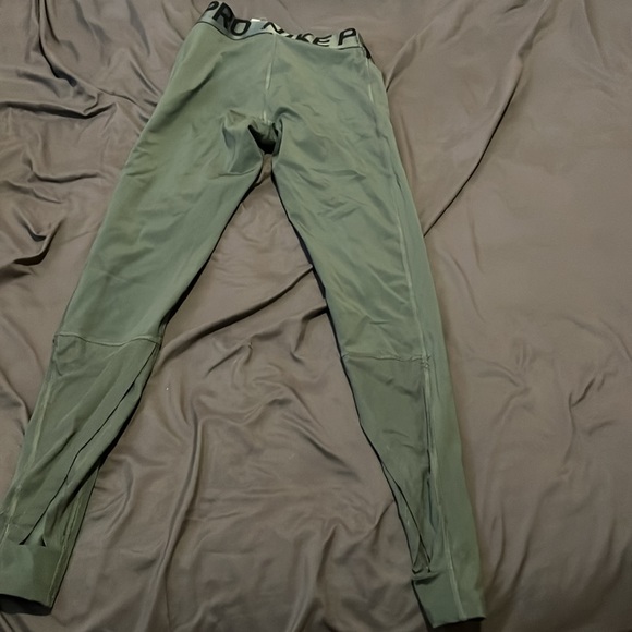 Nike dry fit leggings - Picture 3 of 5